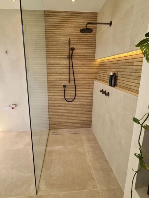 fürdőszoba felújítás zuhanyzó építészet