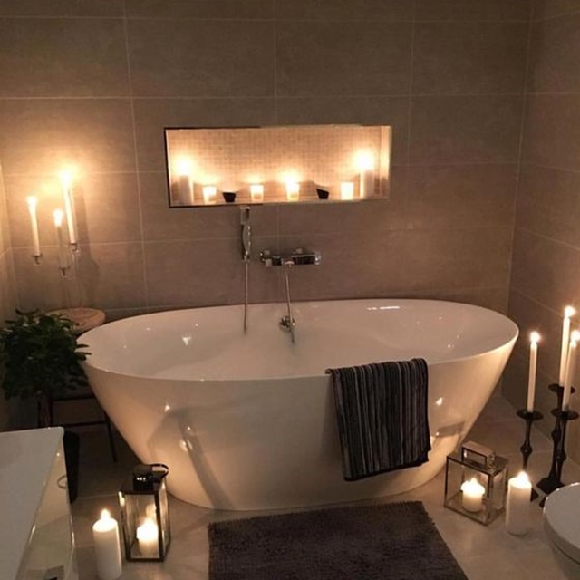 szabadon álló kád